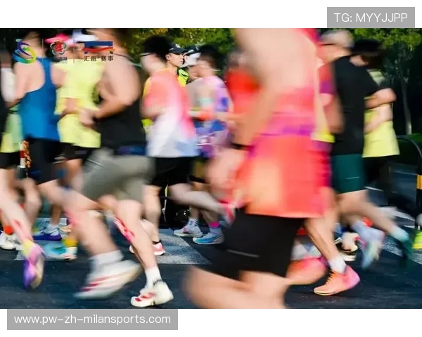 1.7万名跑友奔赴江苏无锡最美湖湾 在秋日暖阳中感受运动激情,宝马投屏